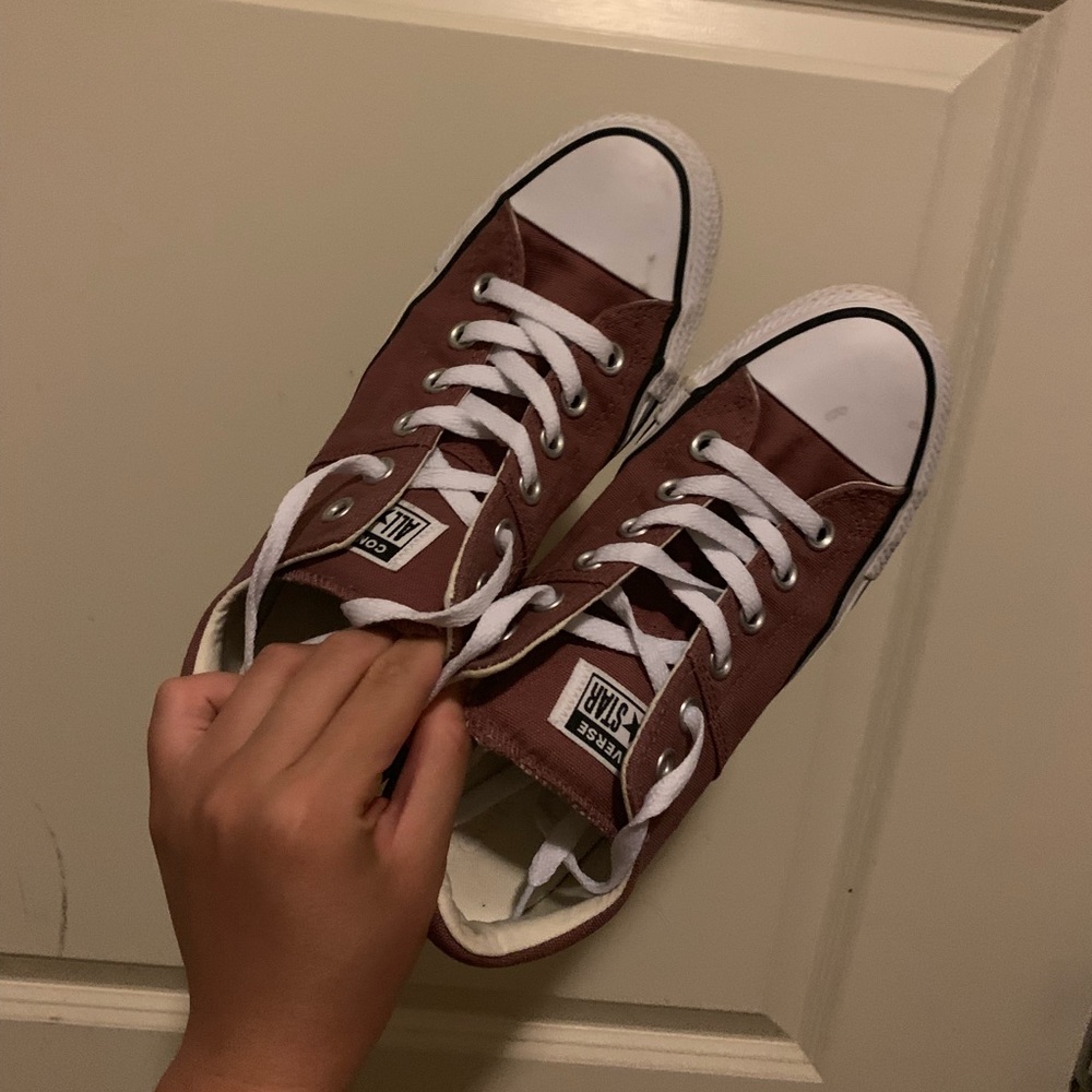 Converse | Size 7-women